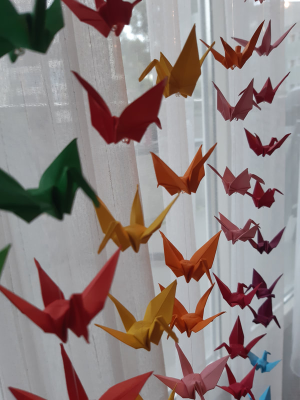 Origami Kraniche bunt Fenster Vorhang